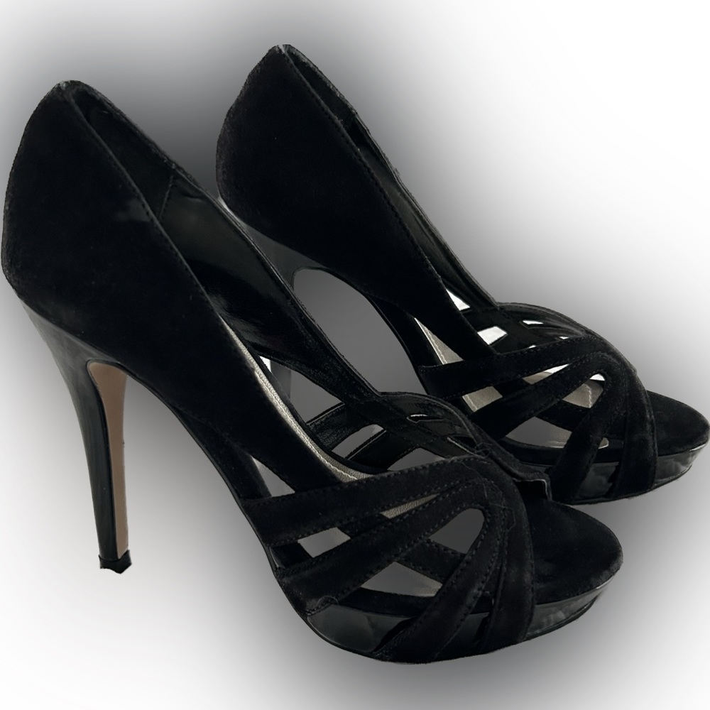 Steve Madden Loyyall Black Suede Platform Pumps